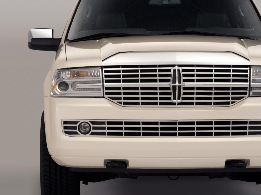  Lincoln Navigator L 2006 года  (фото 21 из 50)